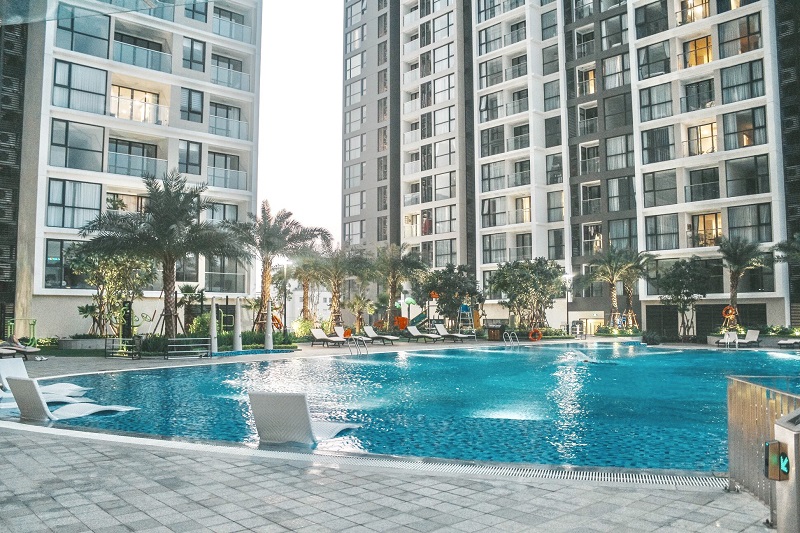 Bể bơi Vinhomes Skylake – Chi tiết giá vé và lớp học bơi