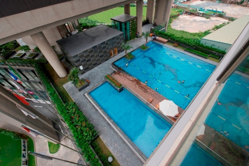 Bể bơi DOLPHIN PLAZA - Chi tiết giá vé và lớp học bơi